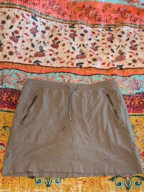 C&C California Casual Drawstring Skort in Olive Green